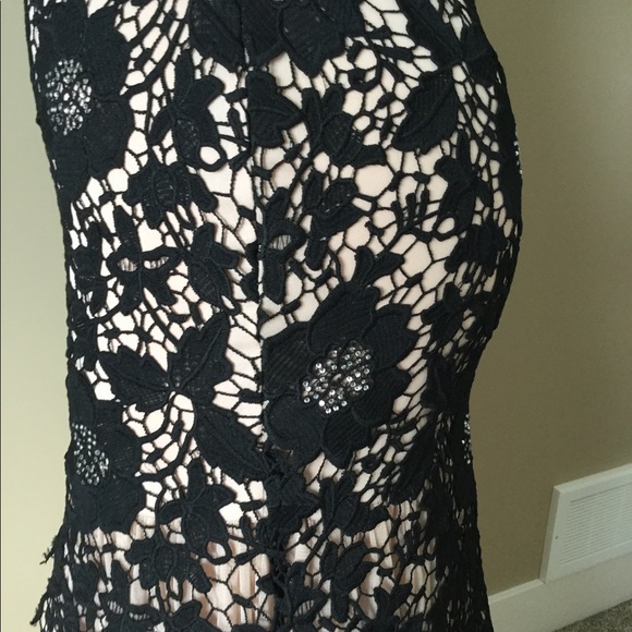 Betsy Adam peach & black Swarovski stone gown - Picture 4 of 17